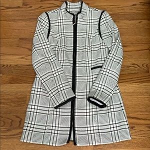 Black and white plaid long blazer